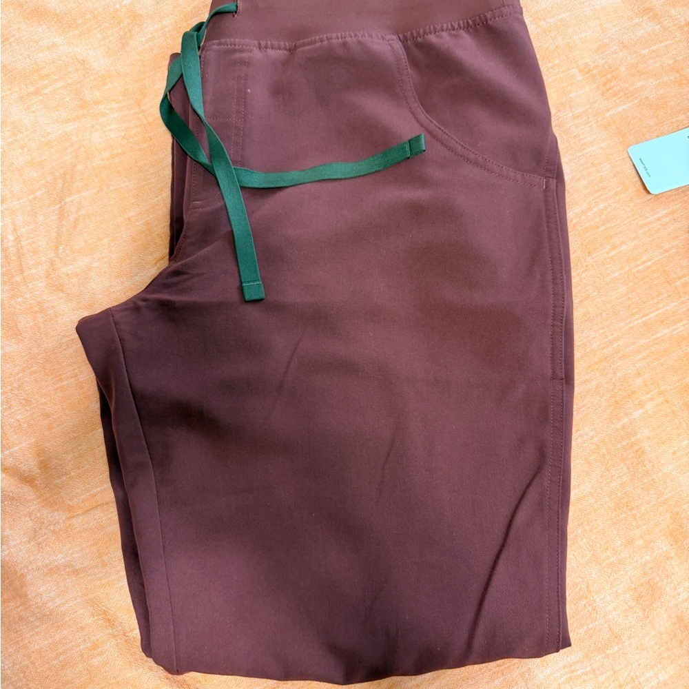 Figs Kade Pants Walnut
